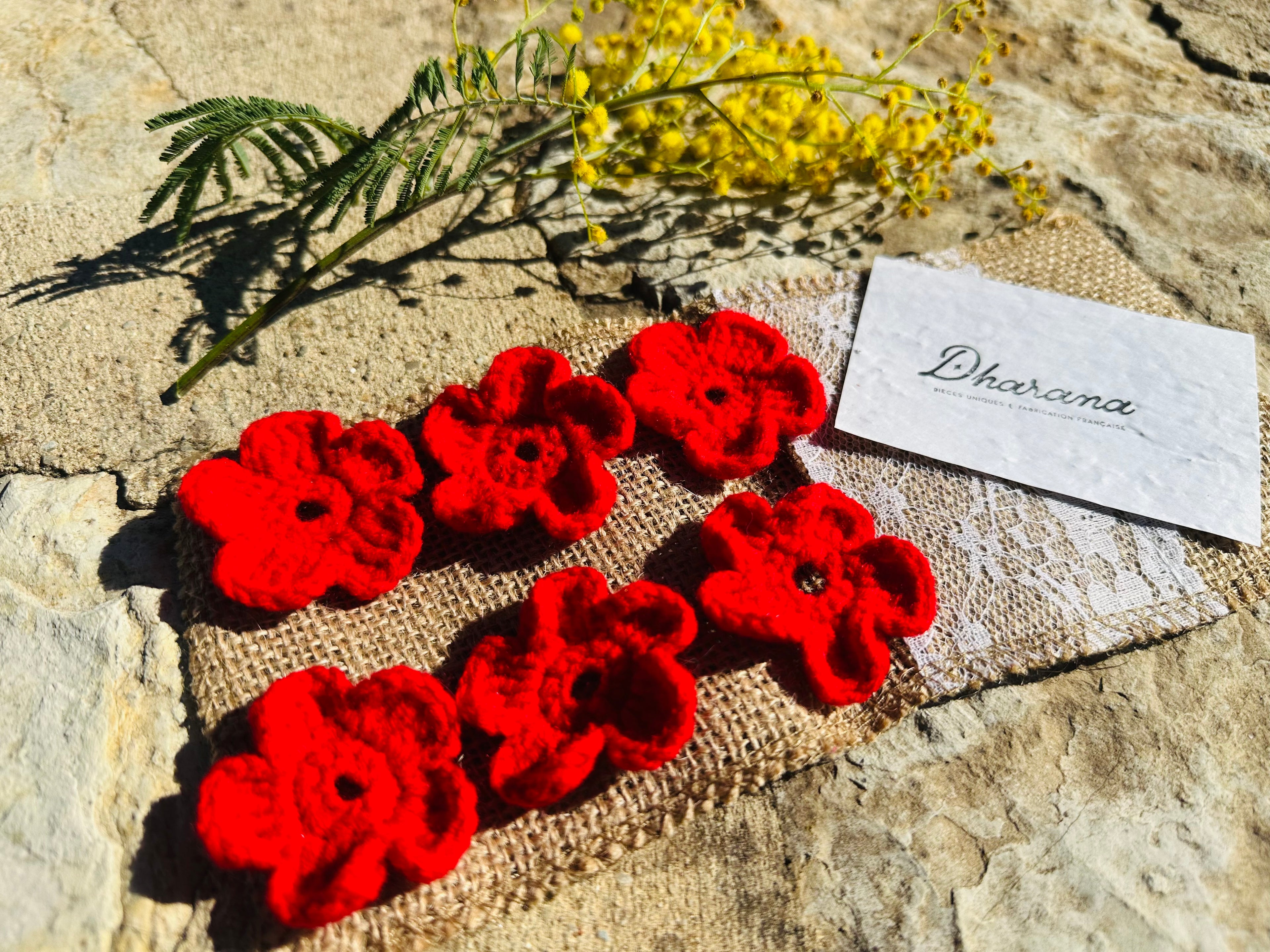 Couvre boutonnière fleurs crochet