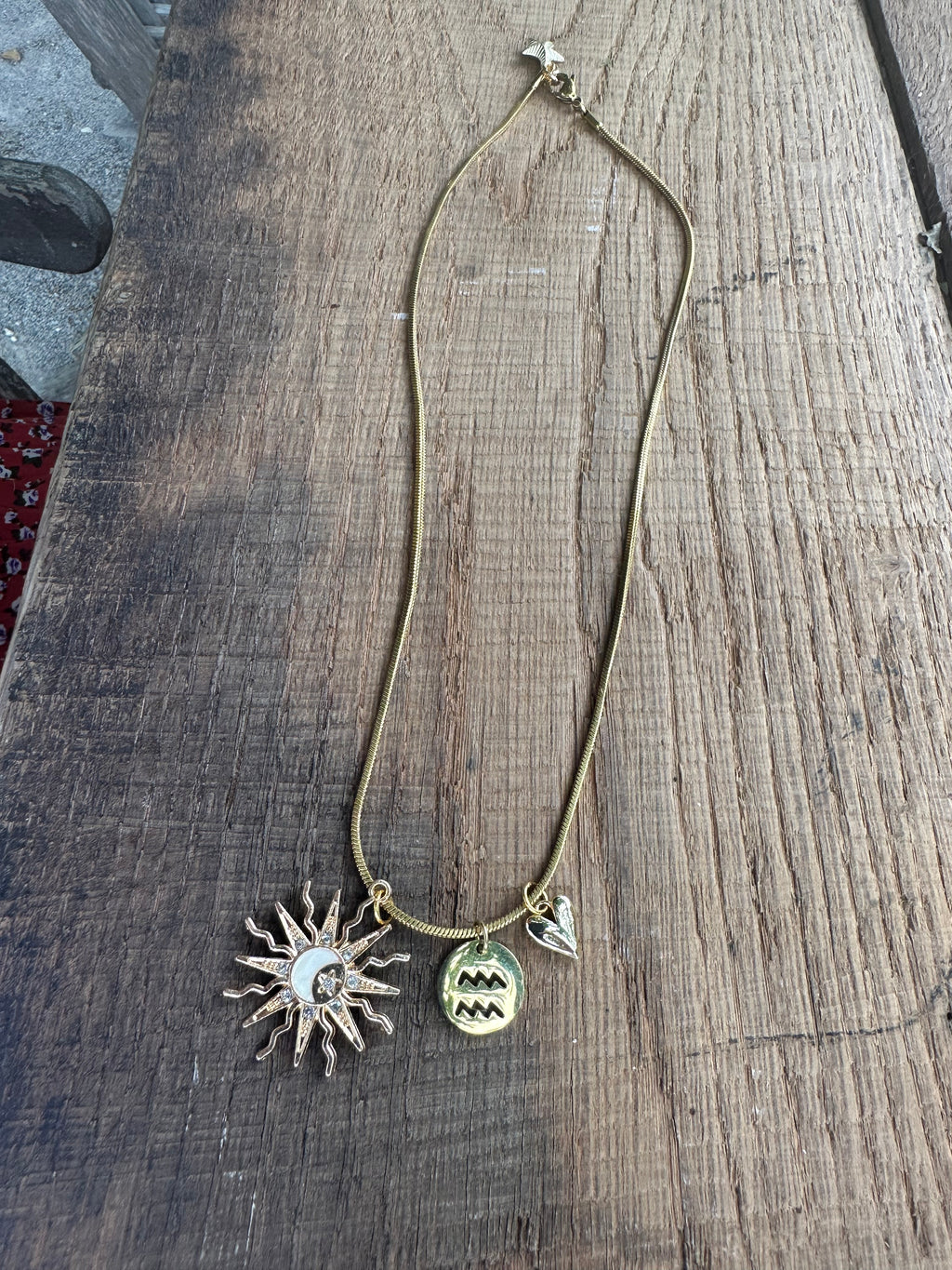 Collier « verseau ♒️ »