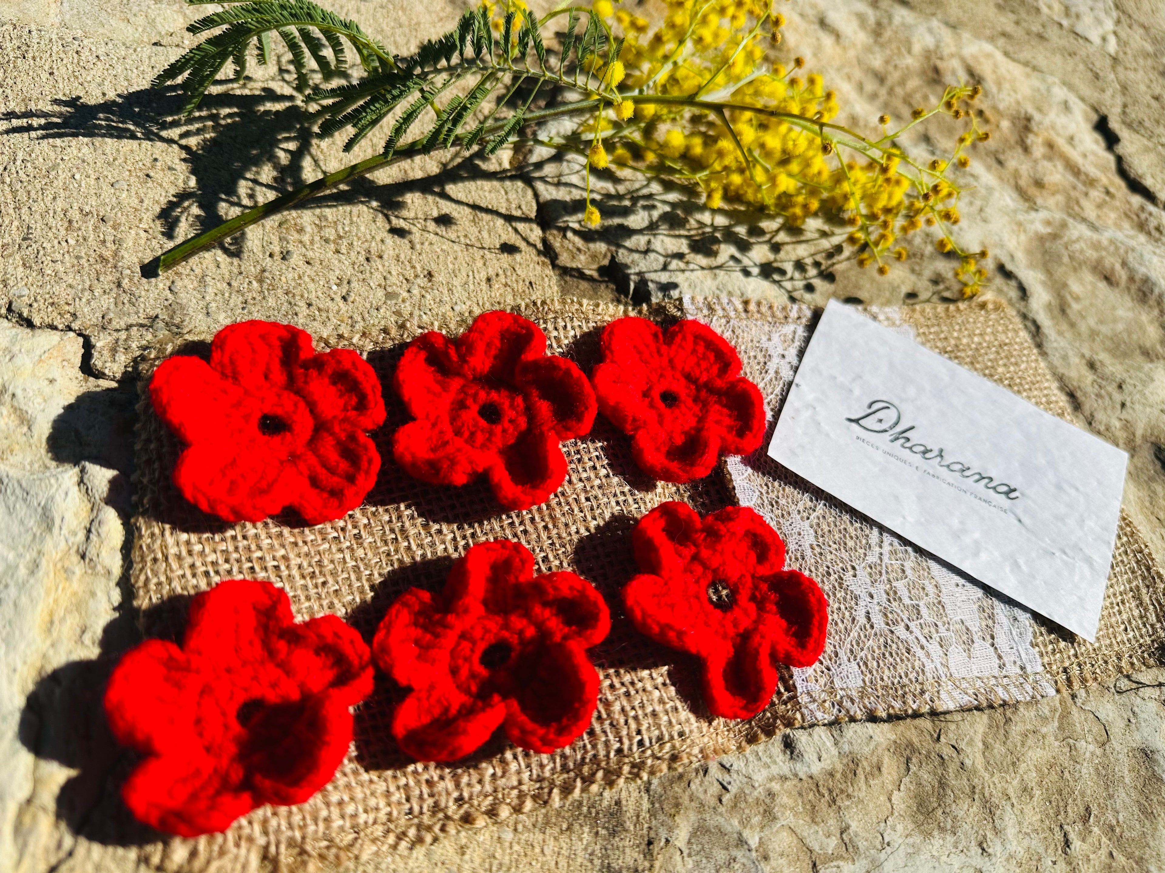 Couvre boutonnière fleurs crochet