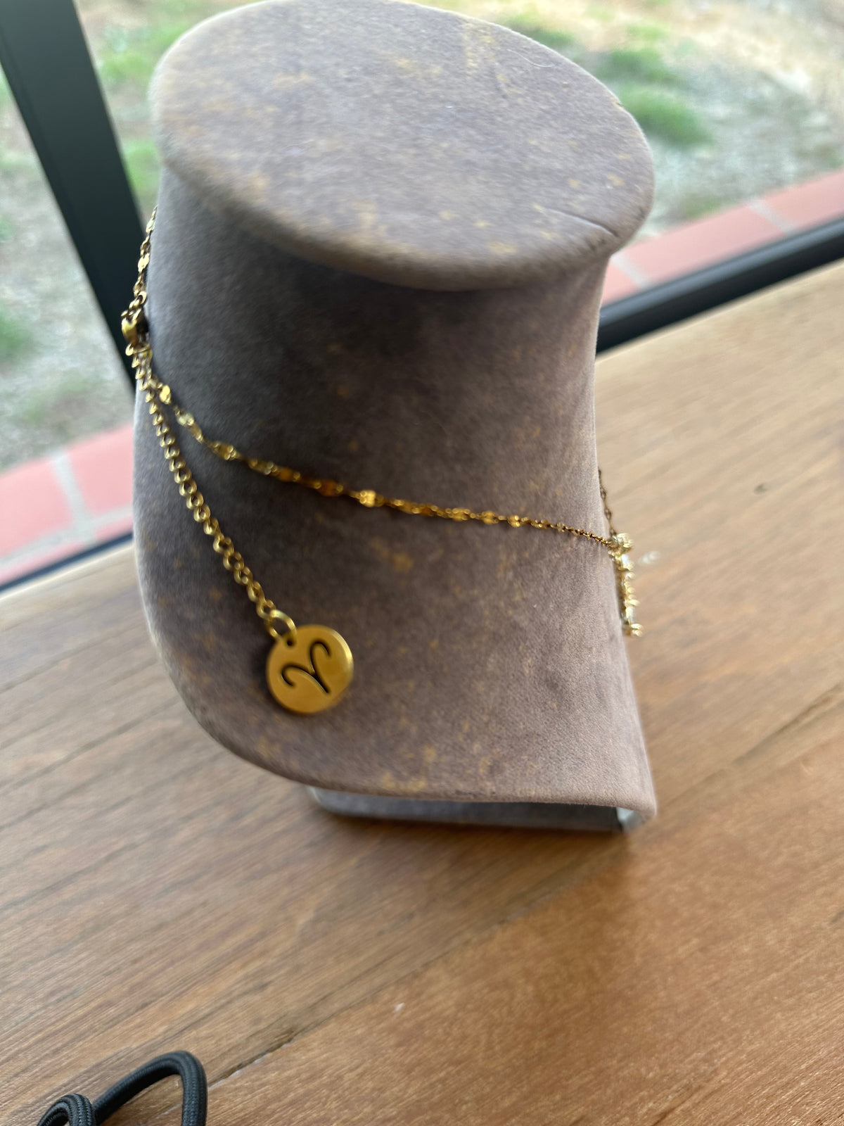 Collier Croix signe Belier
