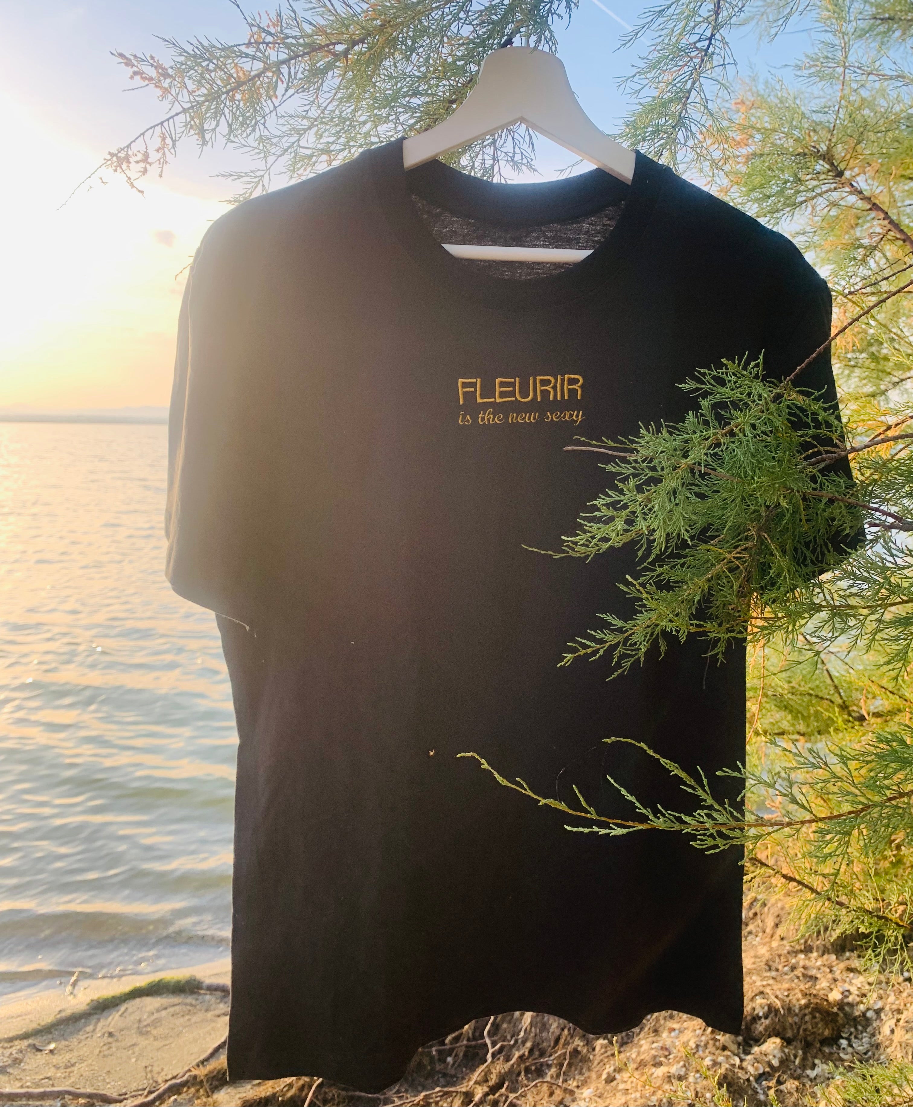 T-shirt noir -Fleurir is the new sexy-