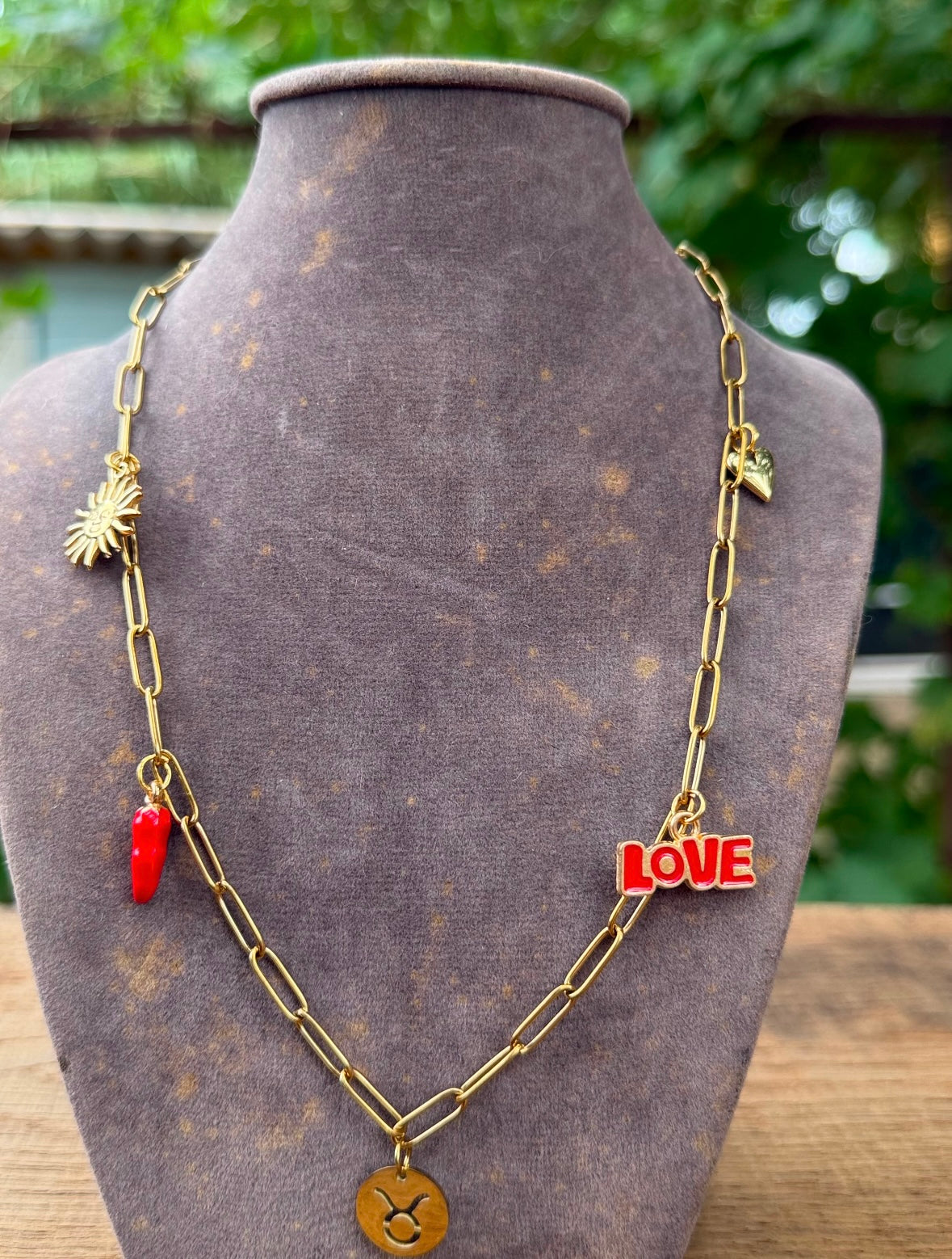 Collier « taureau ♉️ »