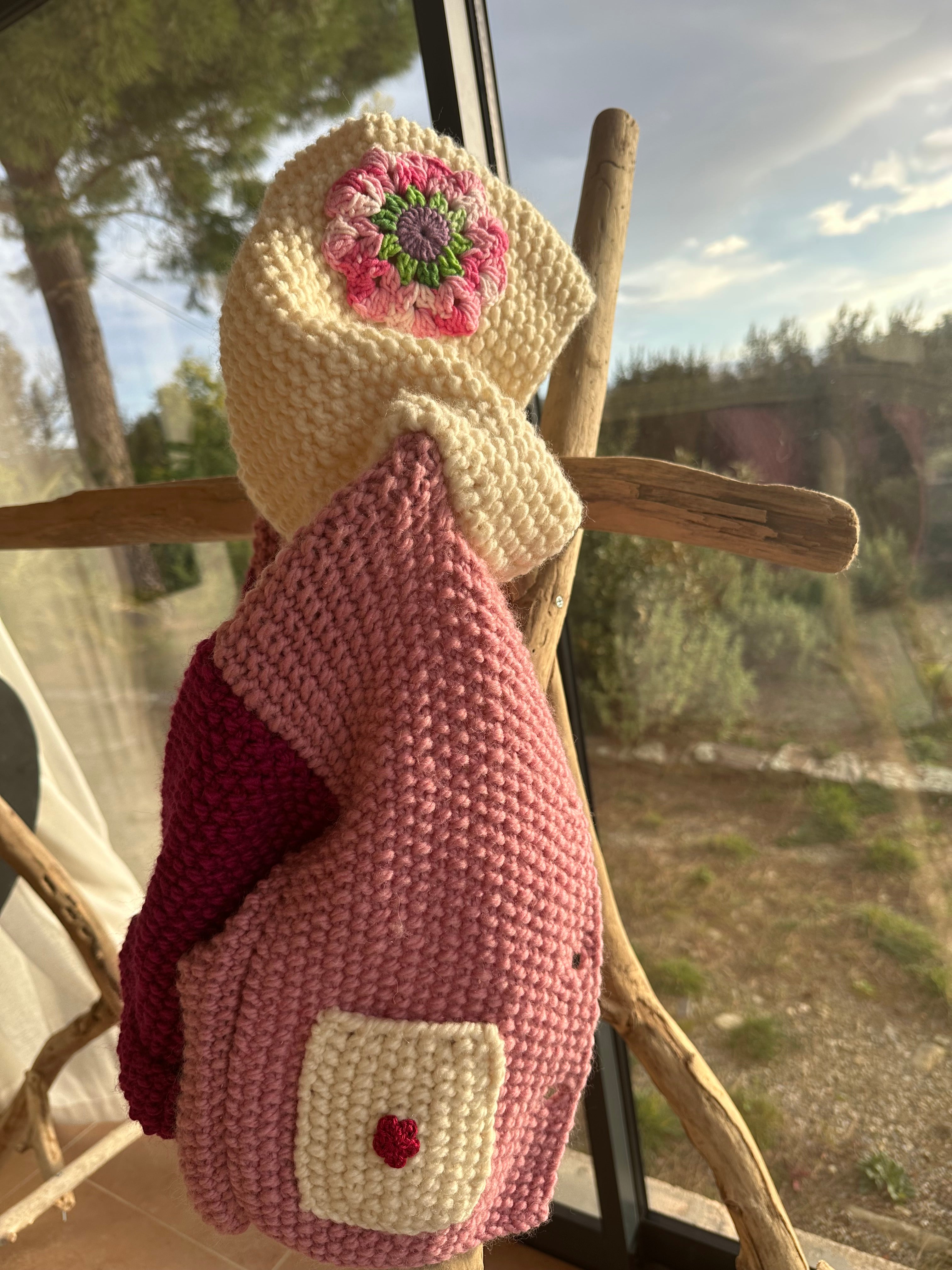 Veste capuche coeurs & fleurs