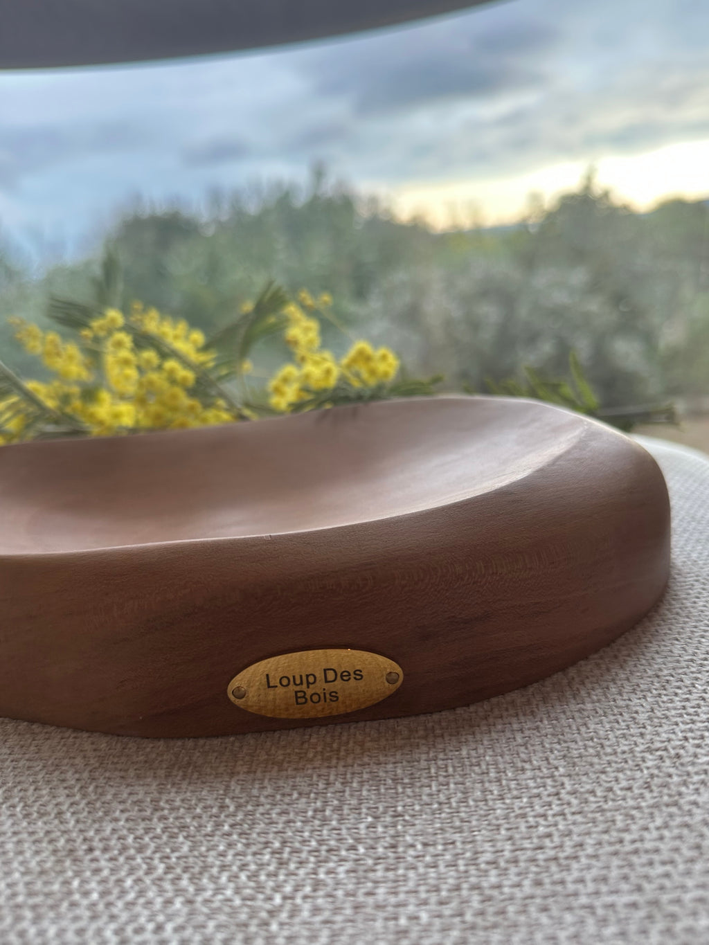 Vide Poche Artisanal en Noyer