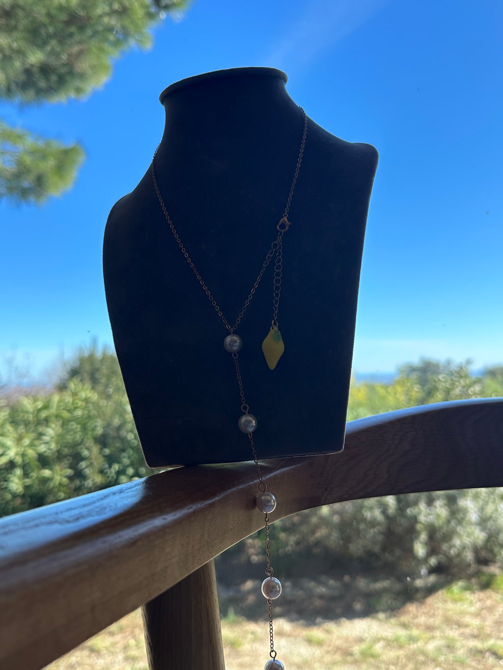Sautoir acier or 6 perles